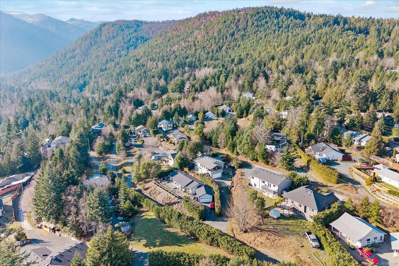 1770 Jay Bell Trail, Qualicum Beach, BC