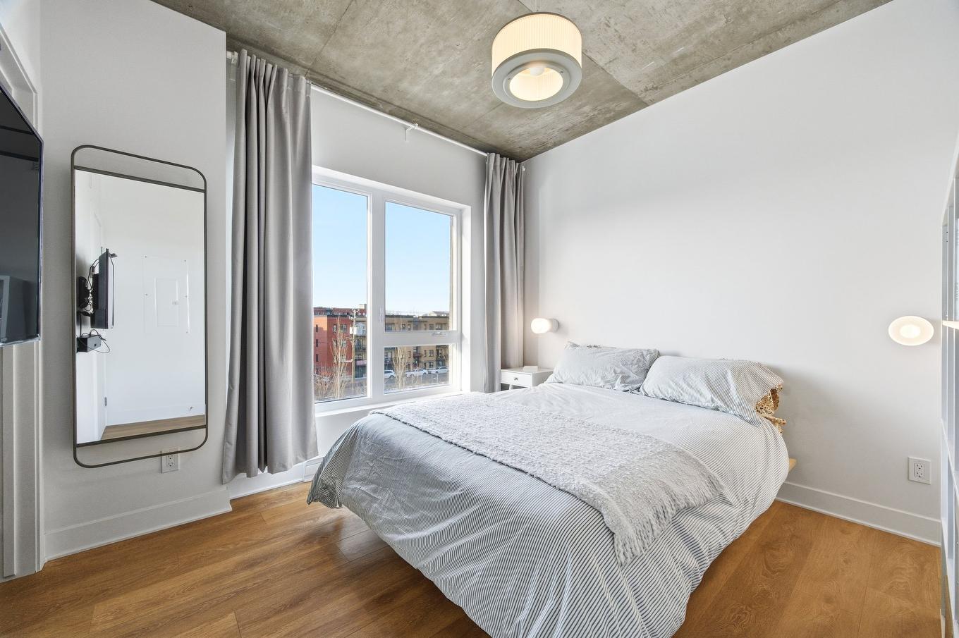 Chambre à coucher principale - 415-9250 Av. Dubuisson, Montréal (Mercier/Hochelaga-Maisonneuve), QC - Indoor Photo Showing Bedroom