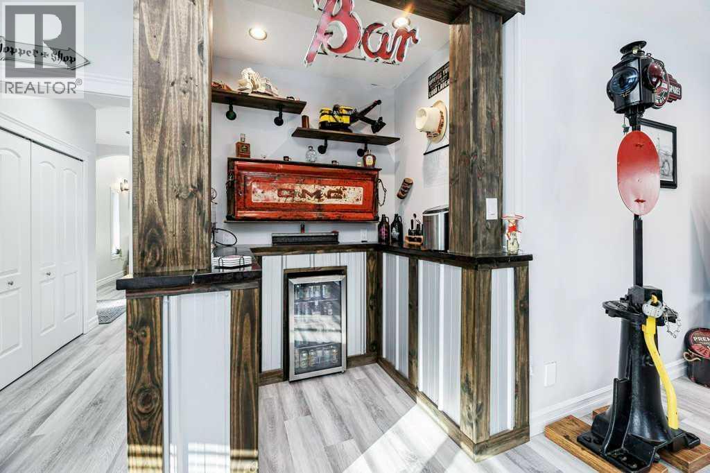 462054 11 Range Road Range, Westerose, AB - Indoor Photo Showing Other Room