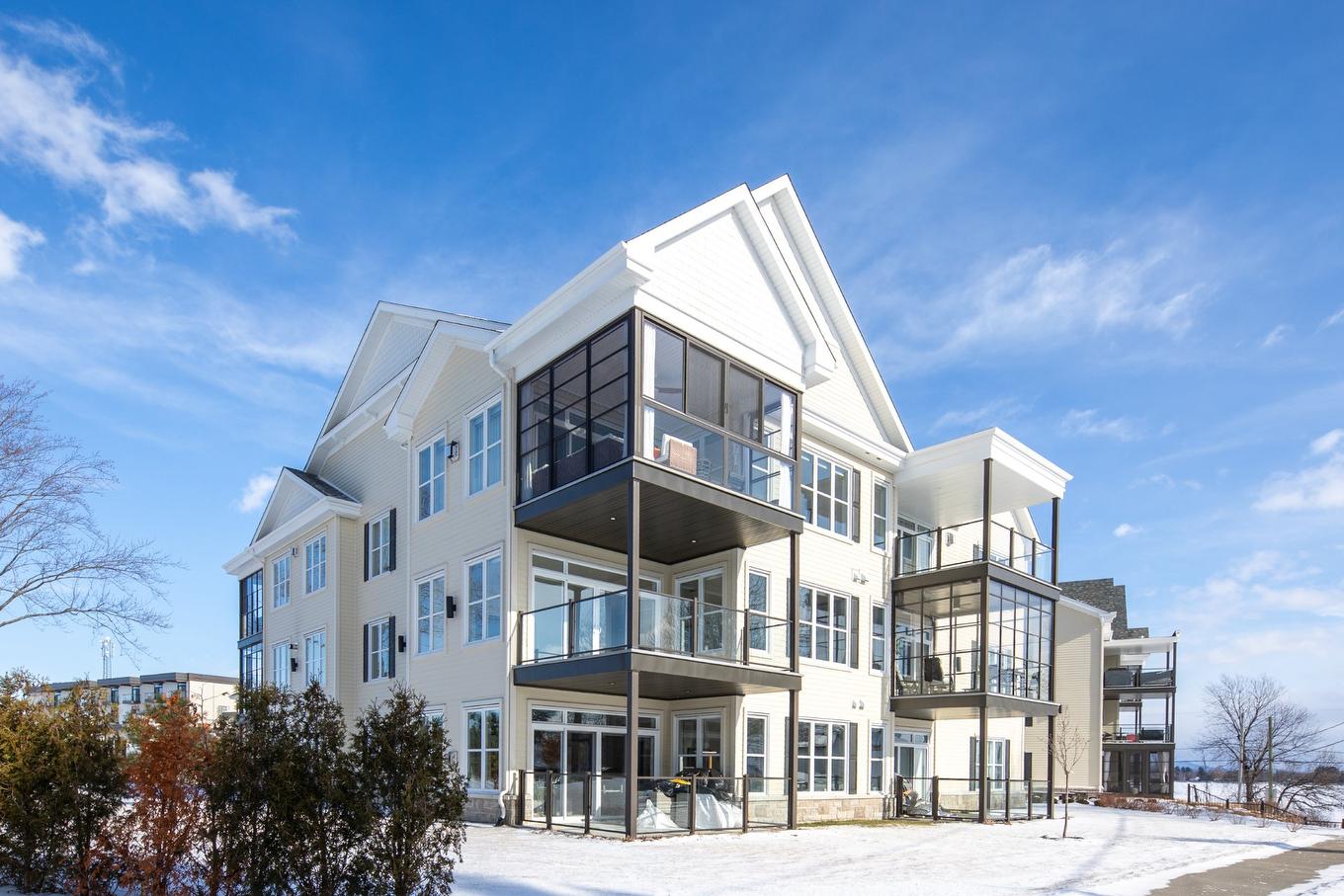 Façade - 201-180 34E Rue O., Venise-En-Québec, QC - Outdoor