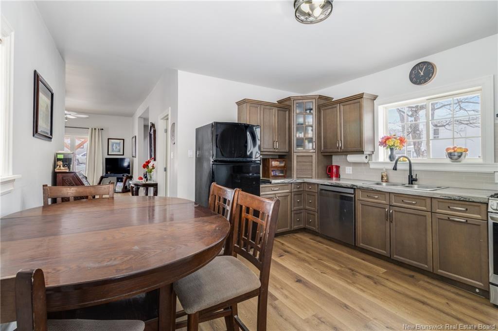 810 Central St, Centreville, NB