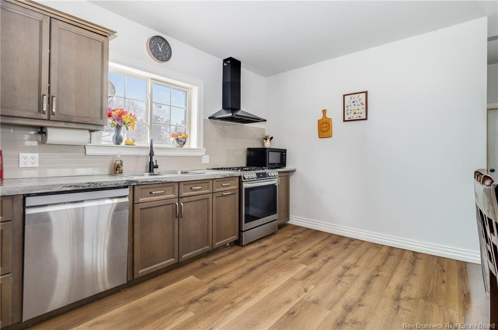 810 Central St, Centreville, NB