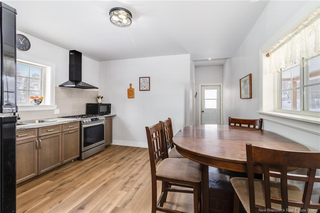 810 Central St, Centreville, NB