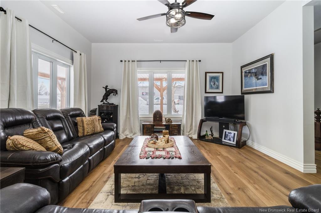 810 Central St, Centreville, NB