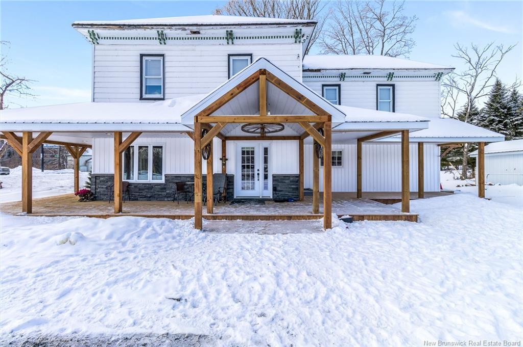 810 Central St, Centreville, NB