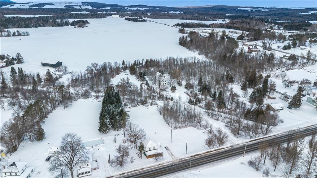 810 Central St, Centreville, NB