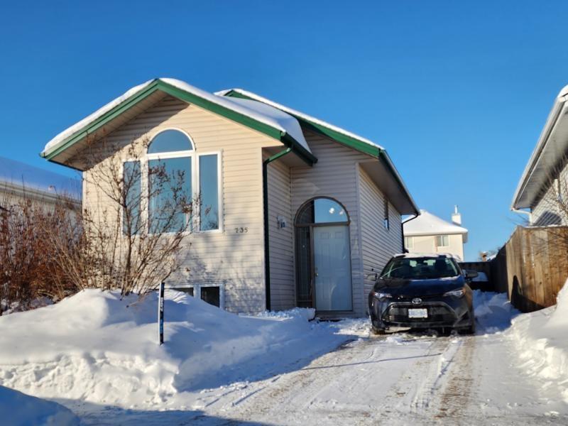 735 Porcupine Boulevard, Thunder Bay, ON - Outdoor