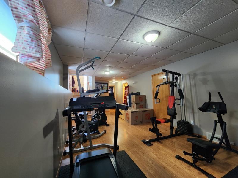735 Porcupine Boulevard, Thunder Bay, ON - Indoor Photo Showing Gym Room