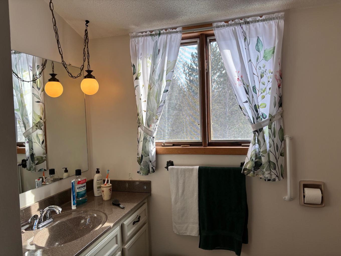26 Southridge Crescent, Terrace Bay, ON - Indoor Photo Showing Bathroom