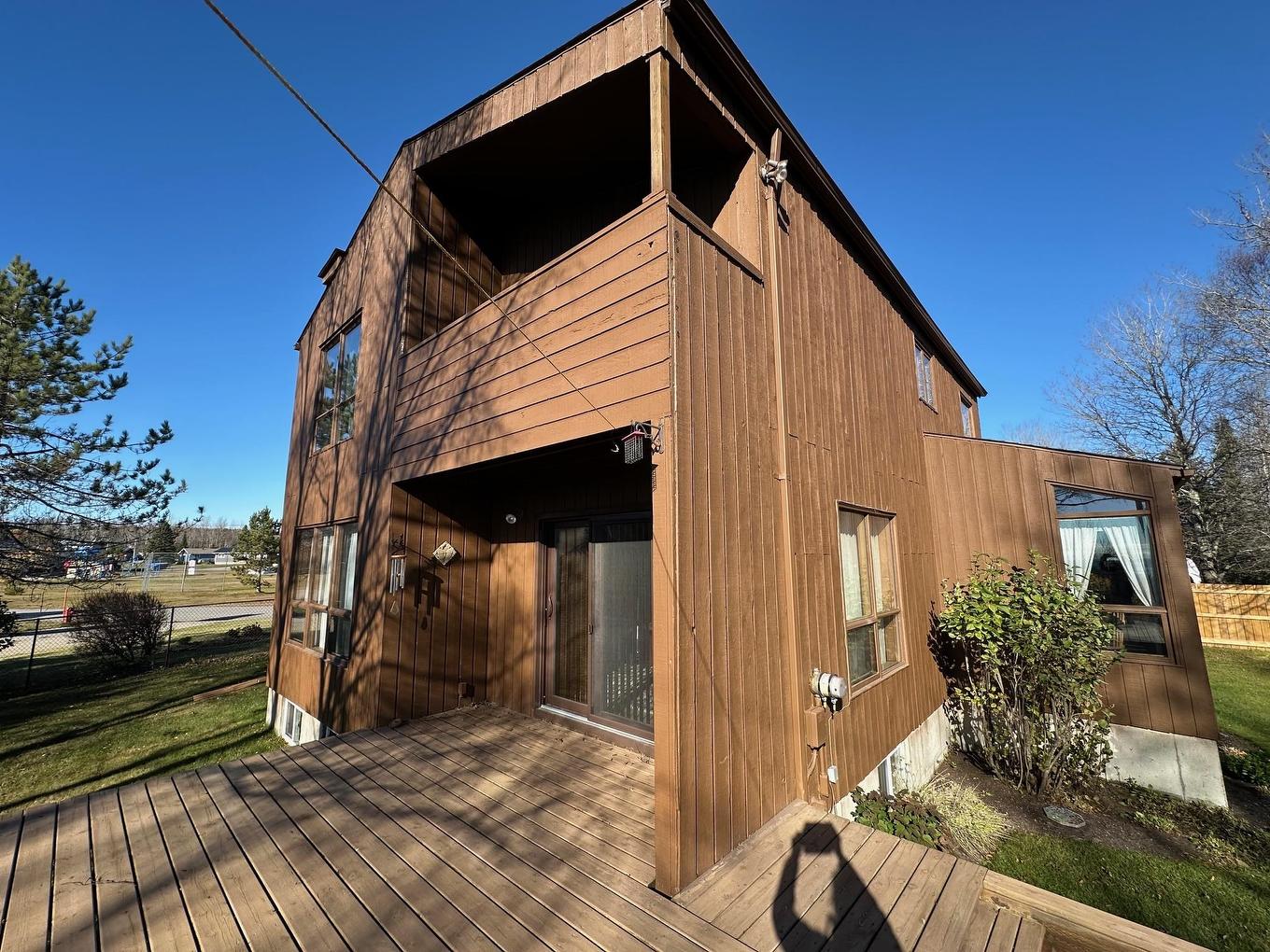 26 Southridge Crescent, Terrace Bay, ON - Outdoor With Deck Patio Veranda With Exterior