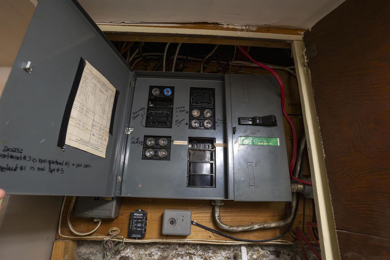 507 Van Norman Street, Thunder Bay, ON - Indoor Photo Showing Other Room