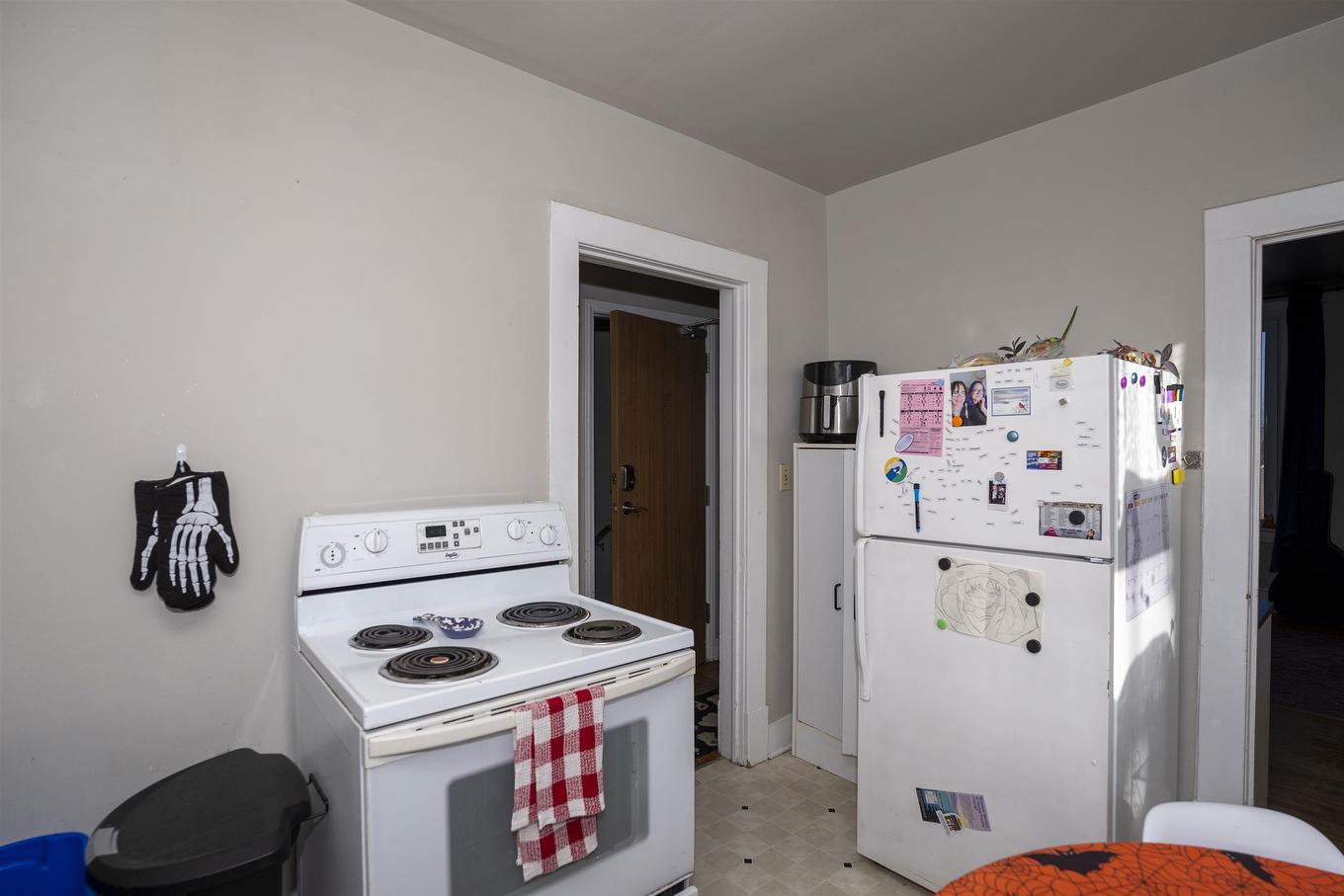 507 Van Norman Street, Thunder Bay, ON - Indoor Photo Showing Kitchen