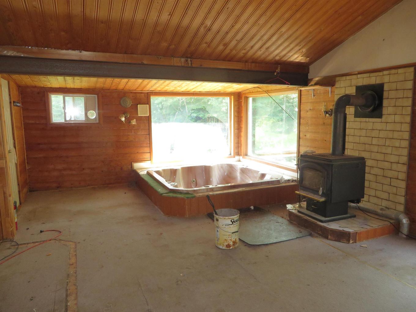 1441 Hwy 72, Sioux Lookout, ON - Indoor Photo Showing Other Room