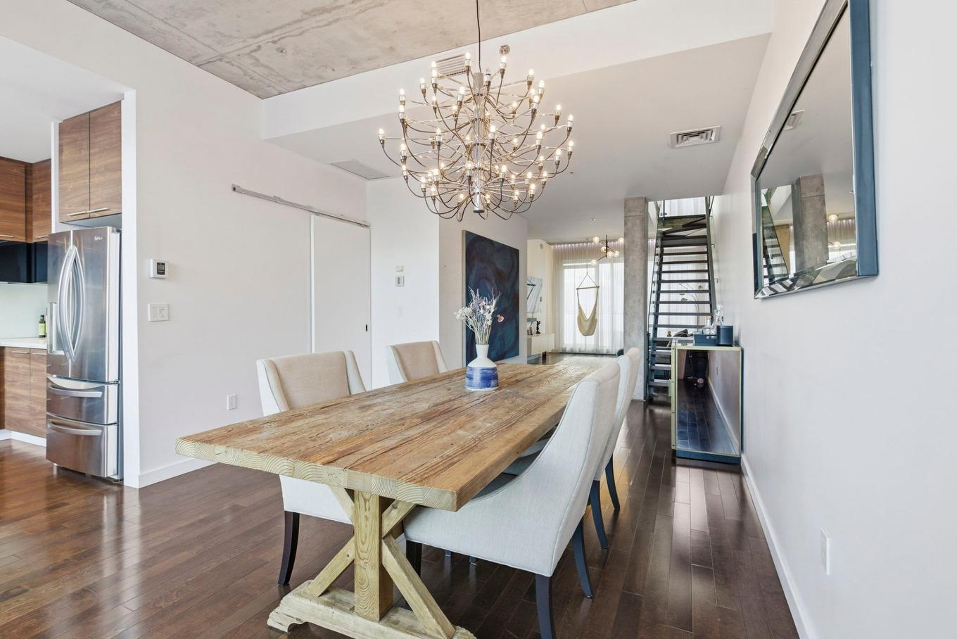 Salle à manger - 704-90 Rue Prince, Montréal (Ville-Marie), QC - Indoor Photo Showing Dining Room