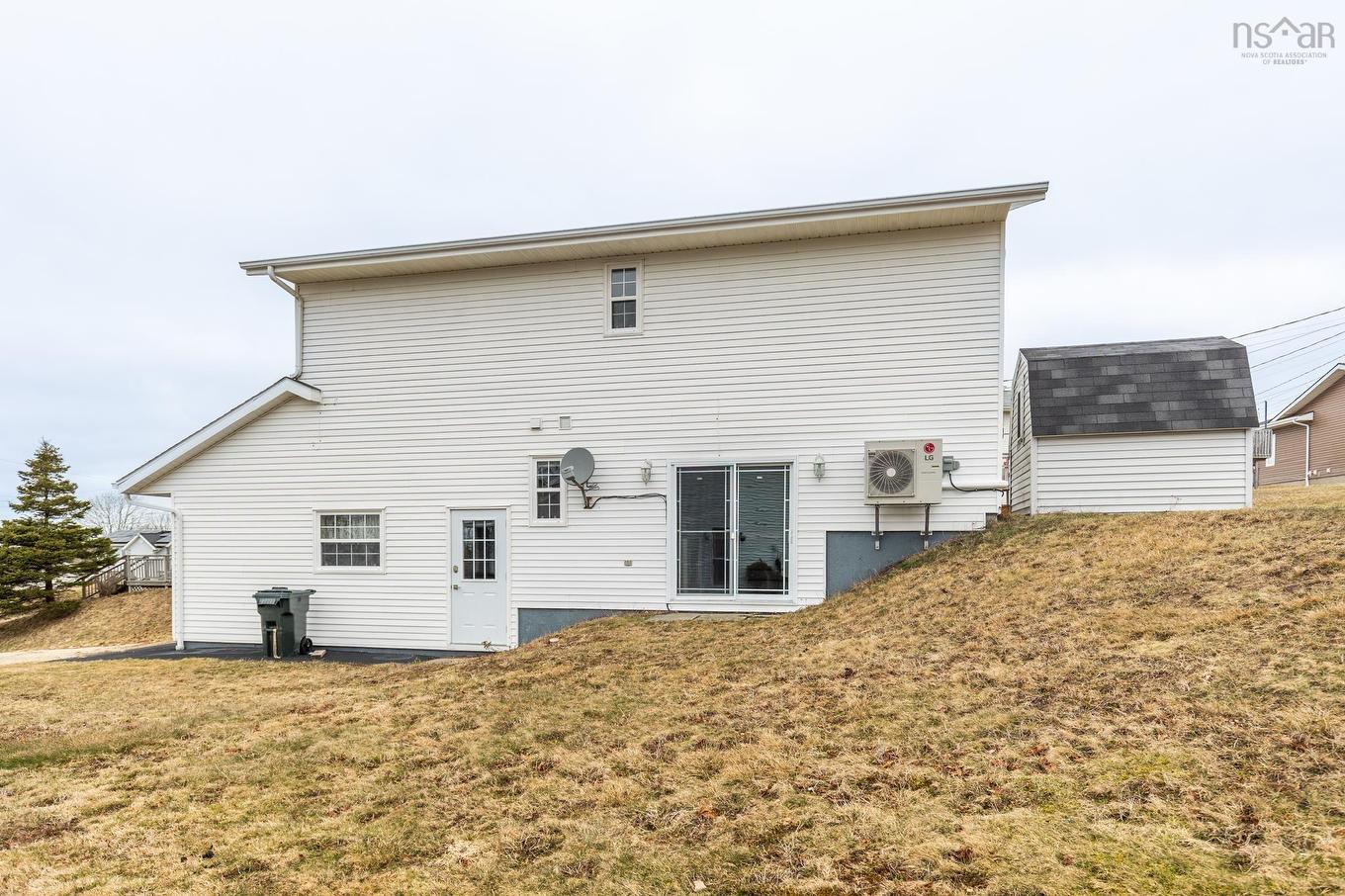 6 Placid Court, Yarmouth, NS