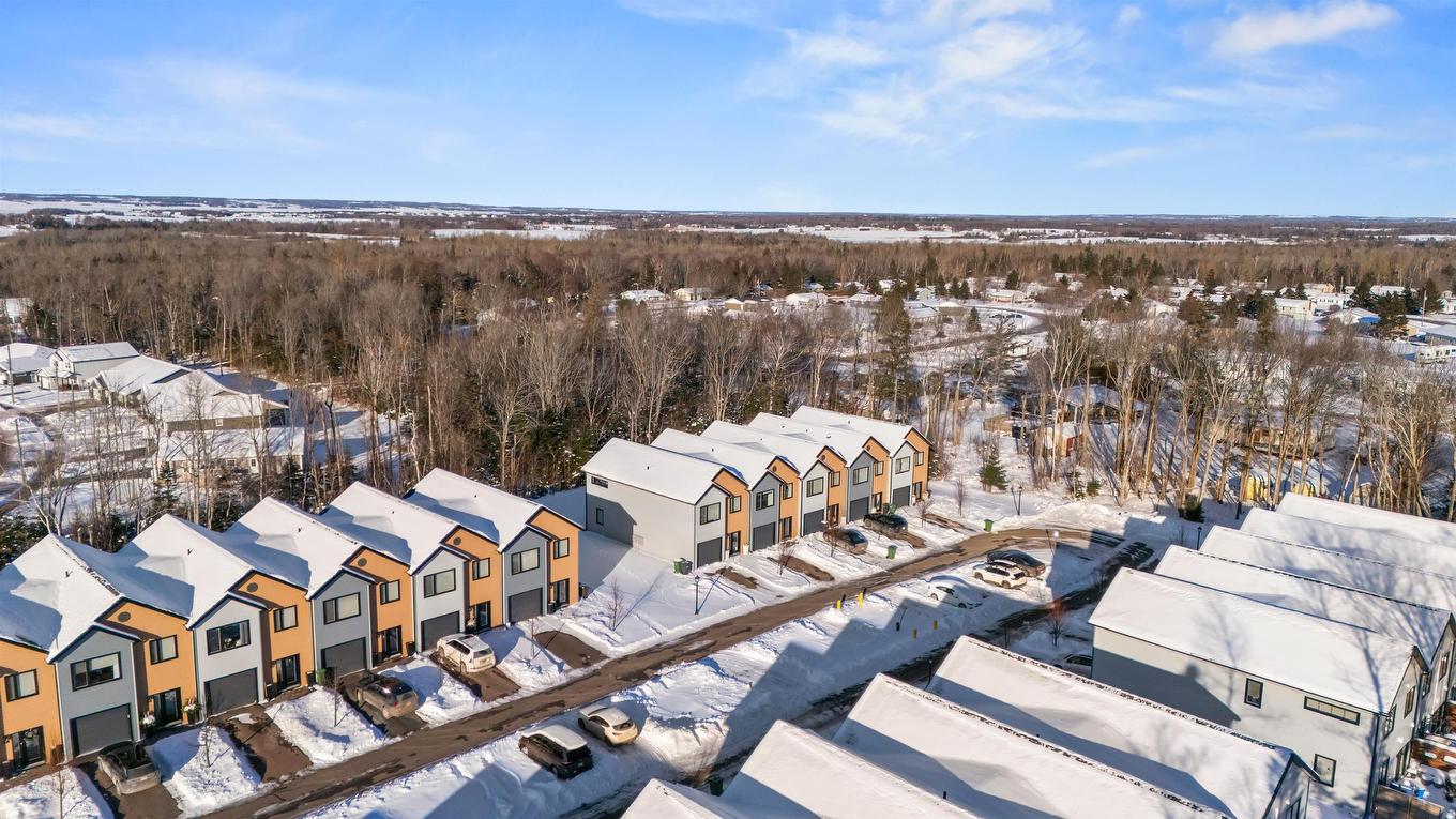 40 Dr. John Knox Way, Stratford, PE