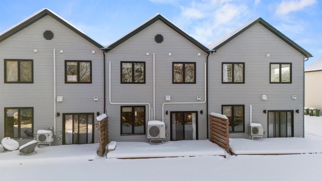 40 Dr. John Knox Way, Stratford, PE