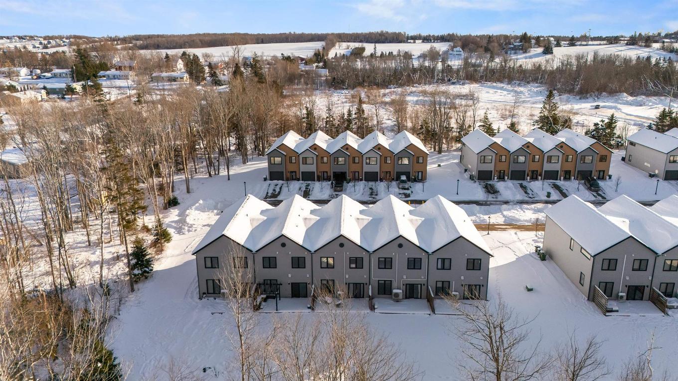 40 Dr. John Knox Way, Stratford, PE