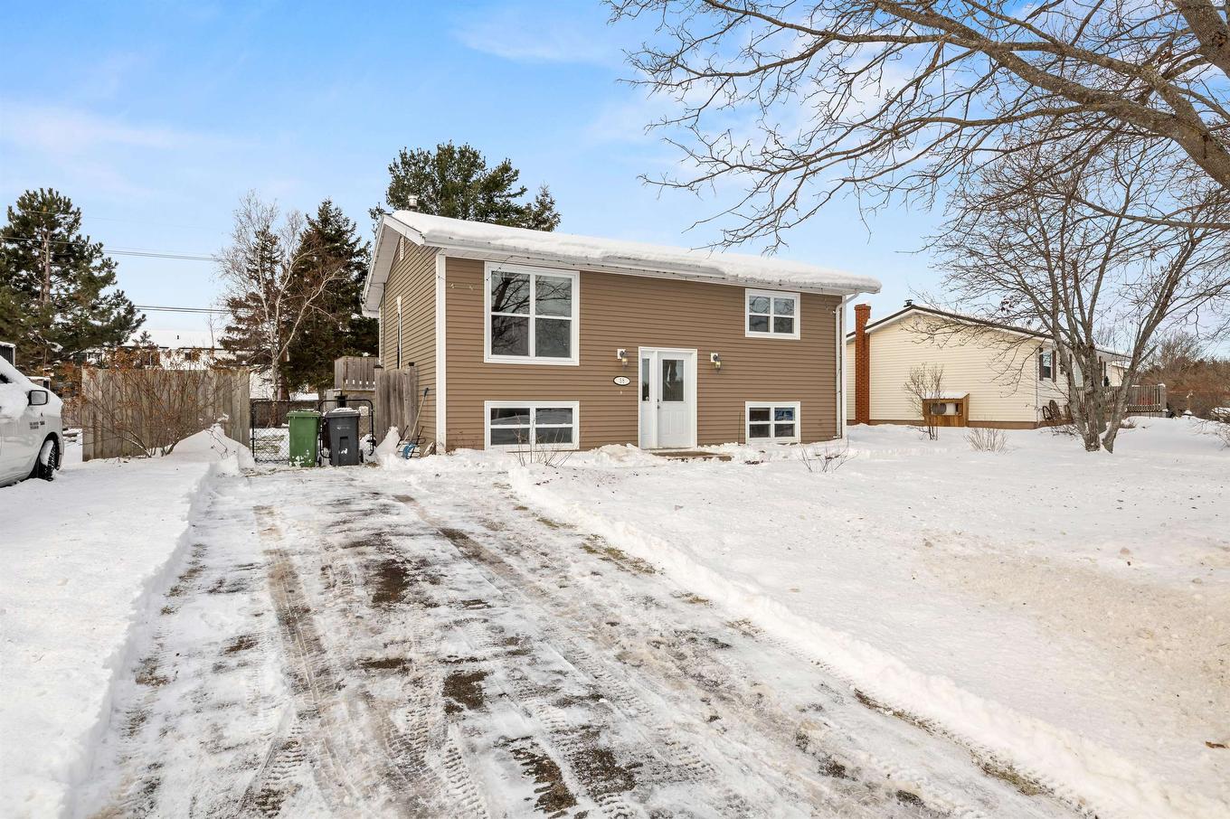 58 Westcomb Crescent, Hillsboro, PE