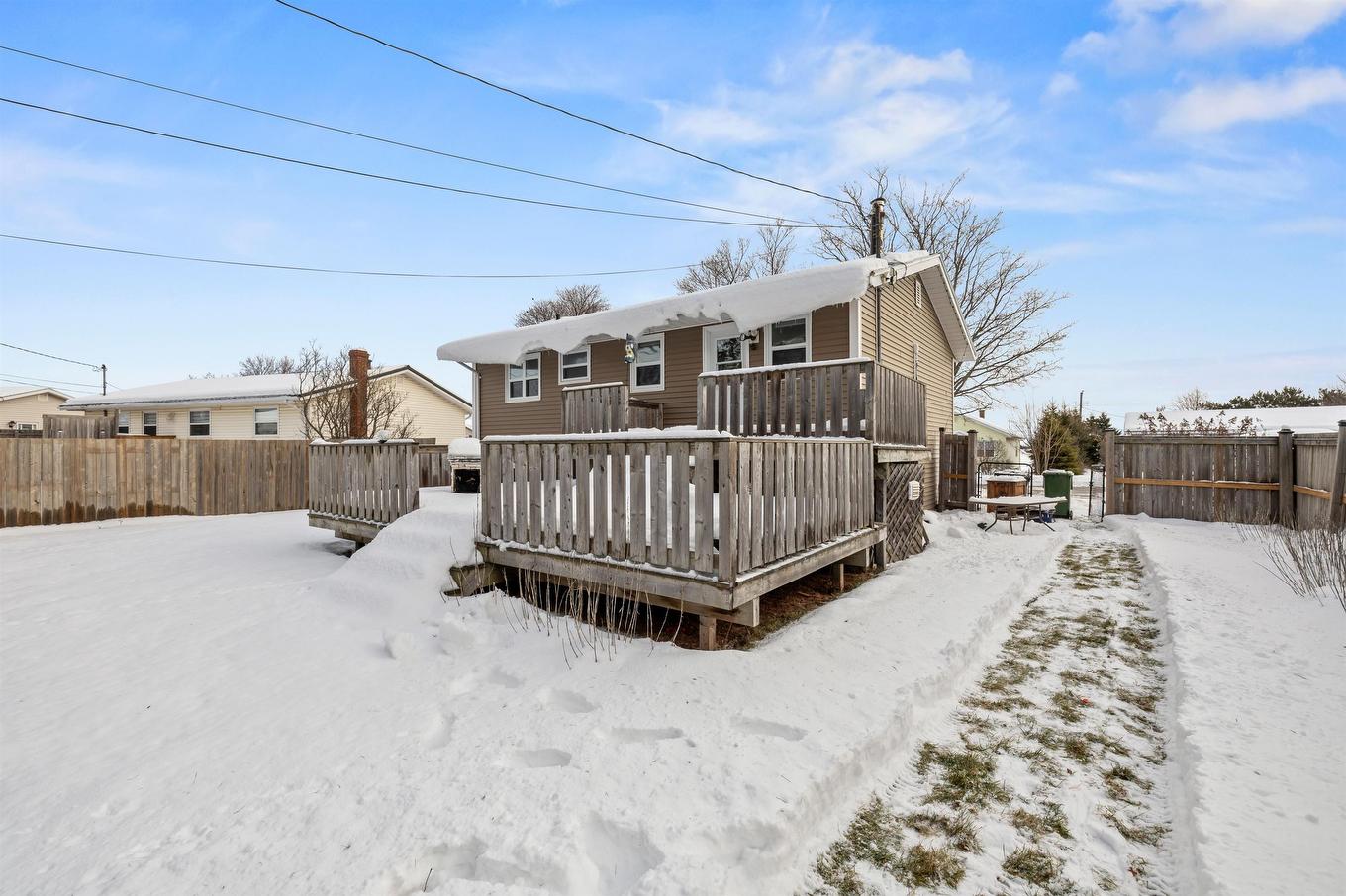 58 Westcomb Crescent, Hillsboro, PE