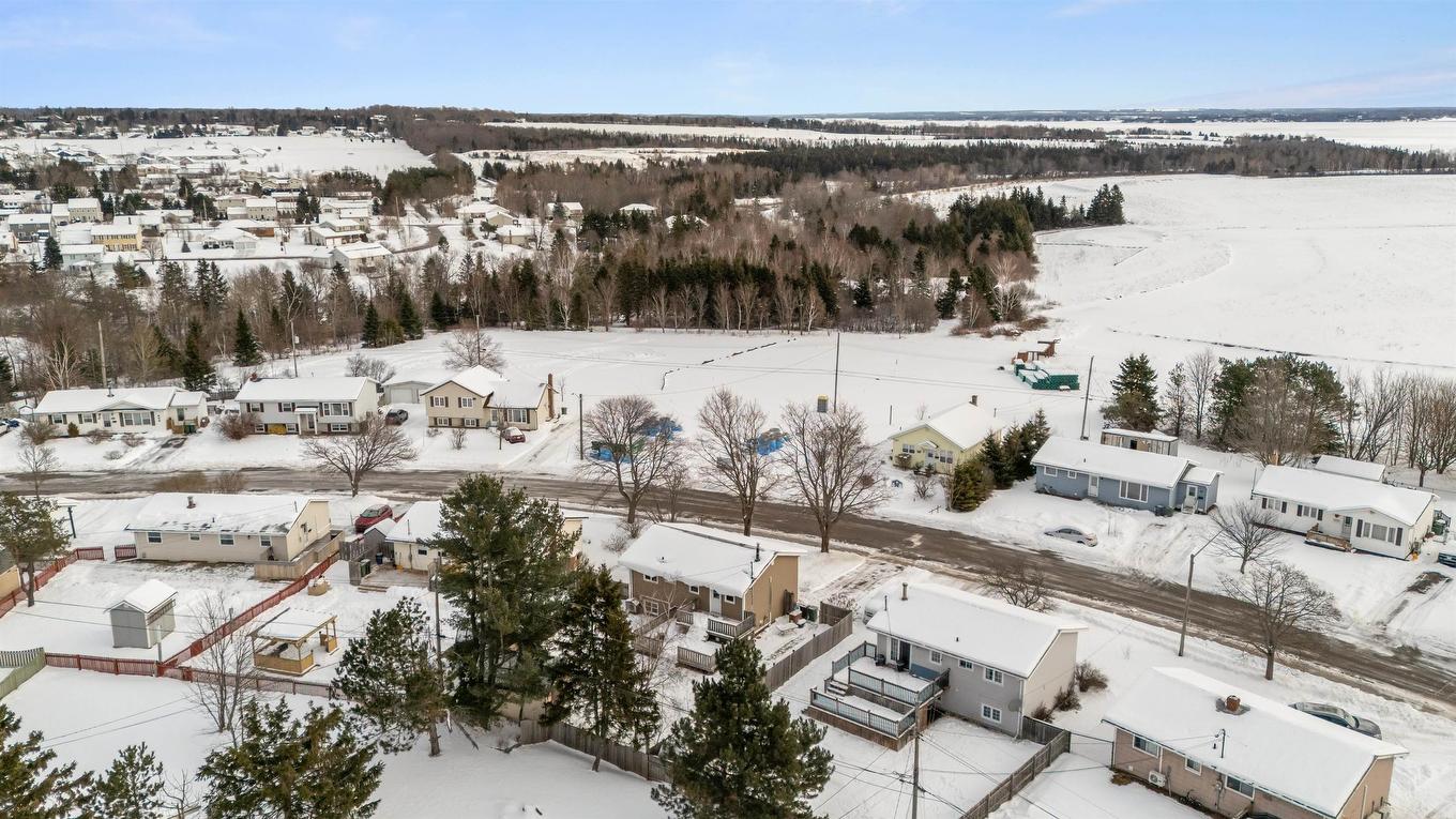 58 Westcomb Crescent, Hillsboro, PE