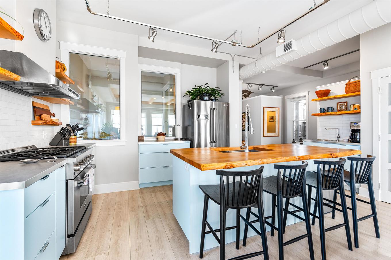 2 359 Water Street, Summerside, PE