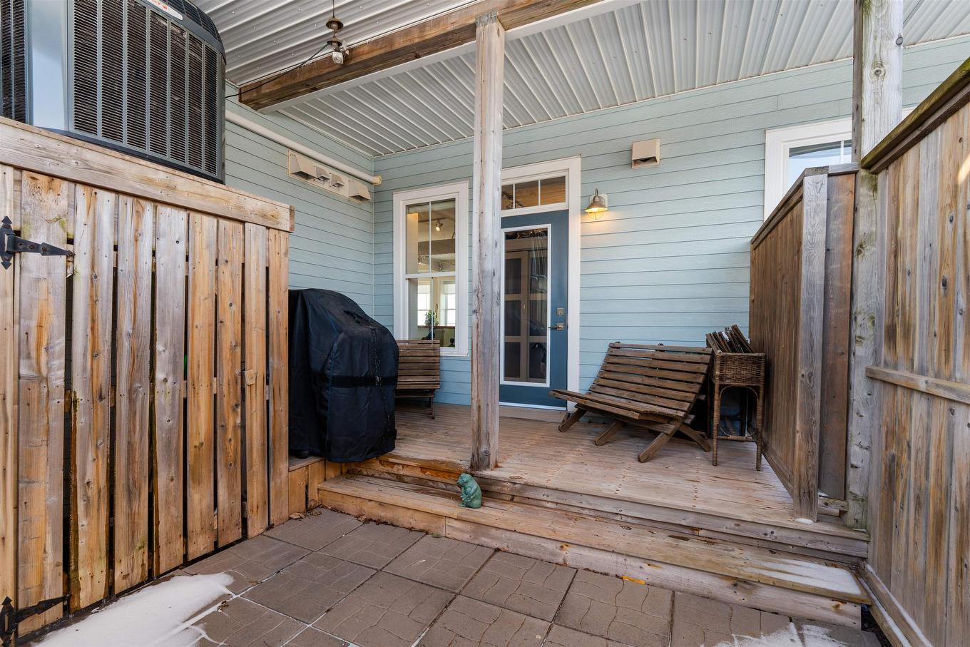 2 359 Water Street, Summerside, PE