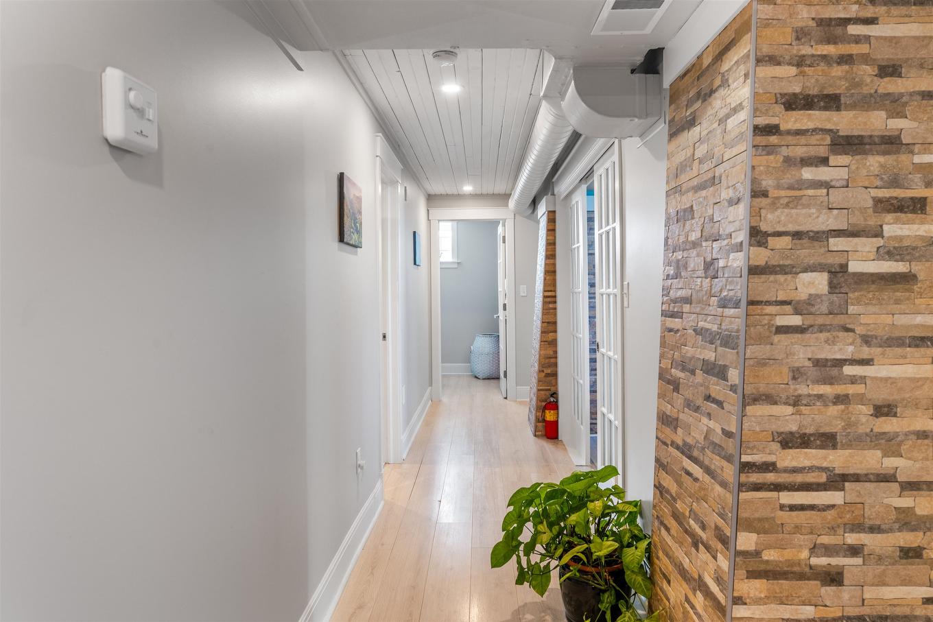 2 359 Water Street, Summerside, PE