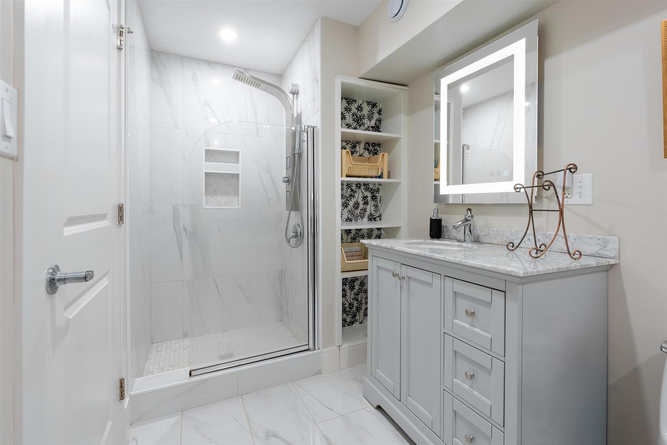 2 359 Water Street, Summerside, PE