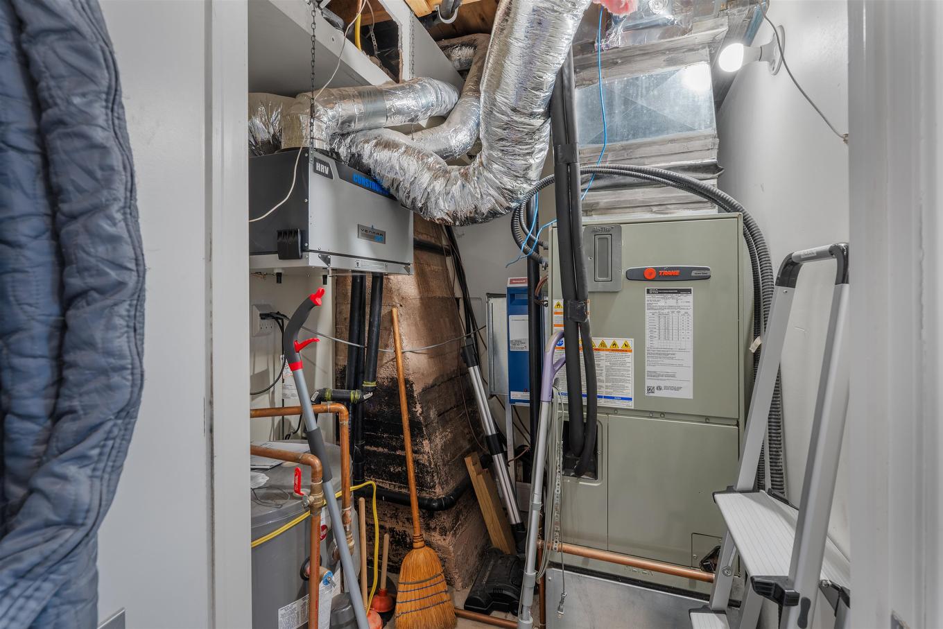 2 359 Water Street, Summerside, PE