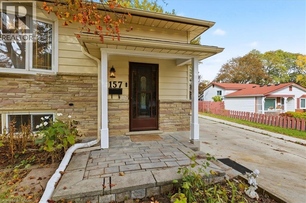 157 Pinedale Drive, Kitchener, ON - Outdoor