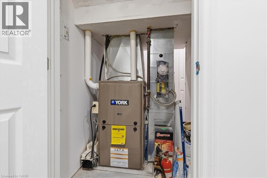 157 Pinedale Drive, Kitchener, ON - Indoor Photo Showing Basement