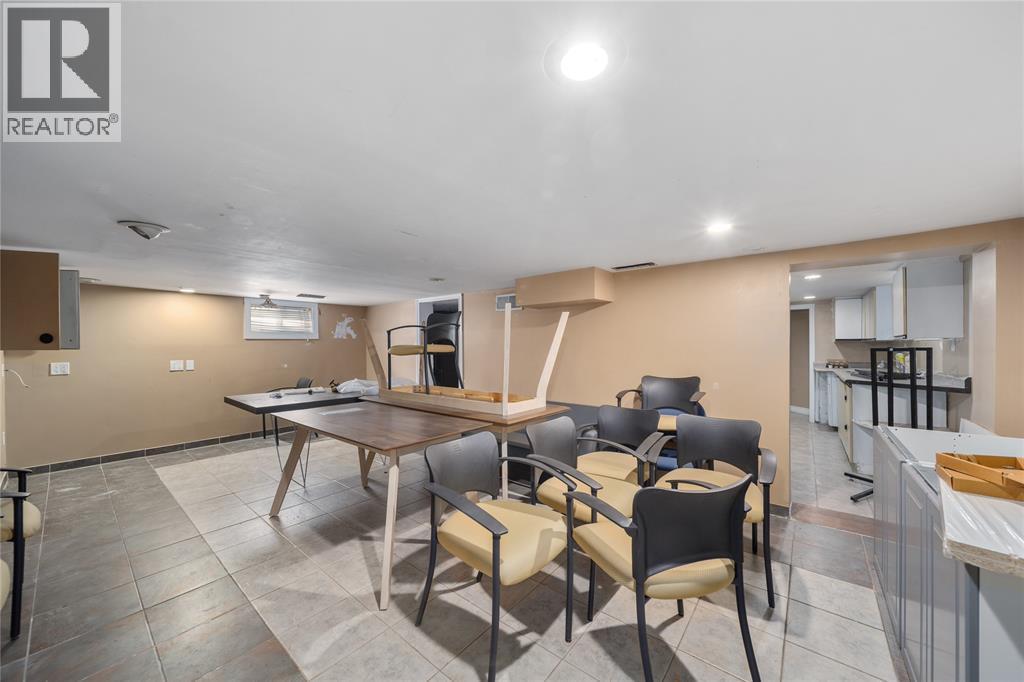 169 Christina Street South, Sarnia, ON