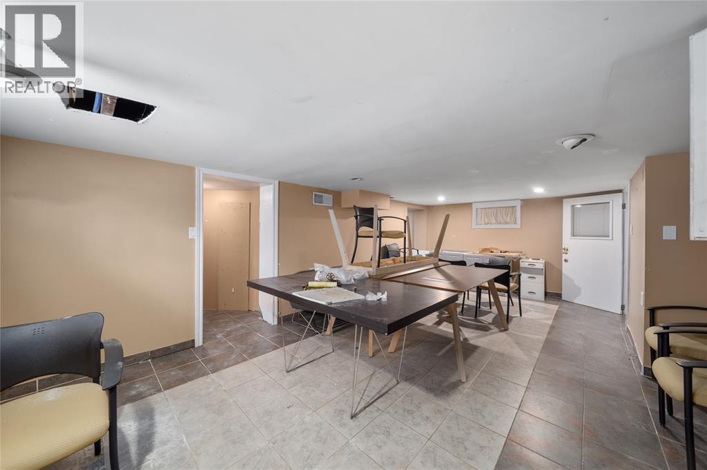 169 Christina Street South, Sarnia, ON