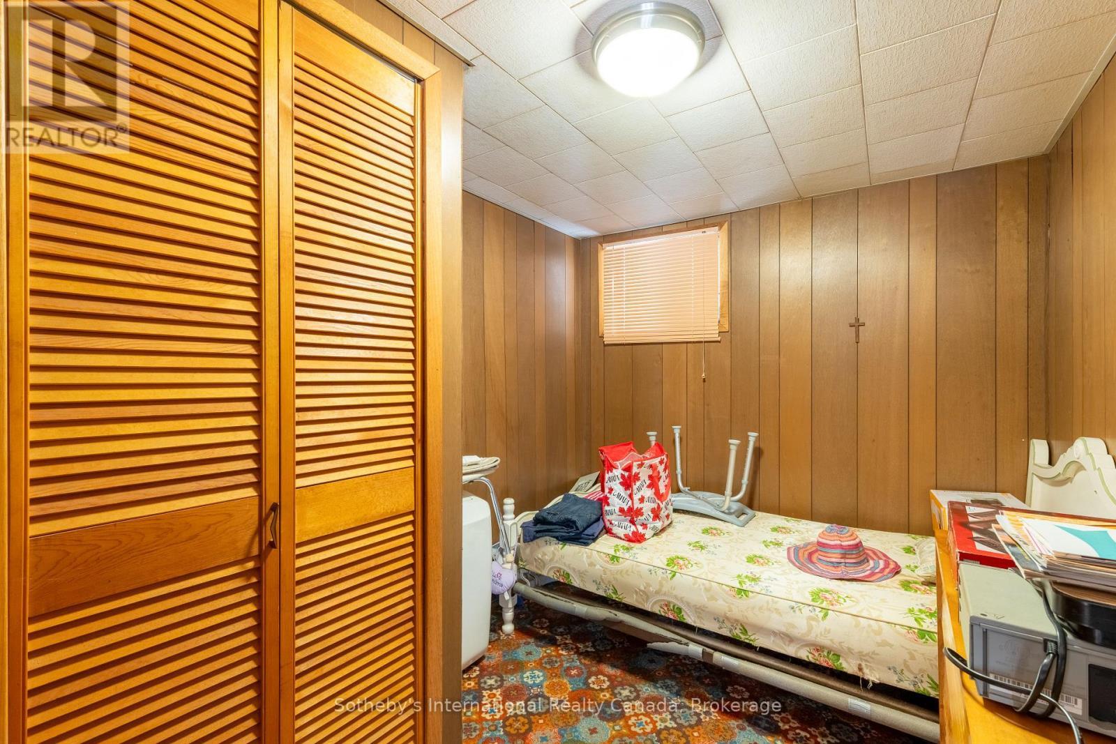 19 62Nd Street S, Wasaga Beach, ON - Indoor