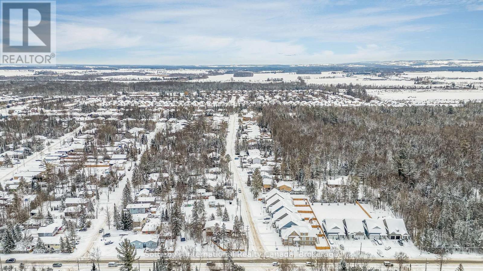 19 62Nd Street S, Wasaga Beach, ON - Outdoor With View