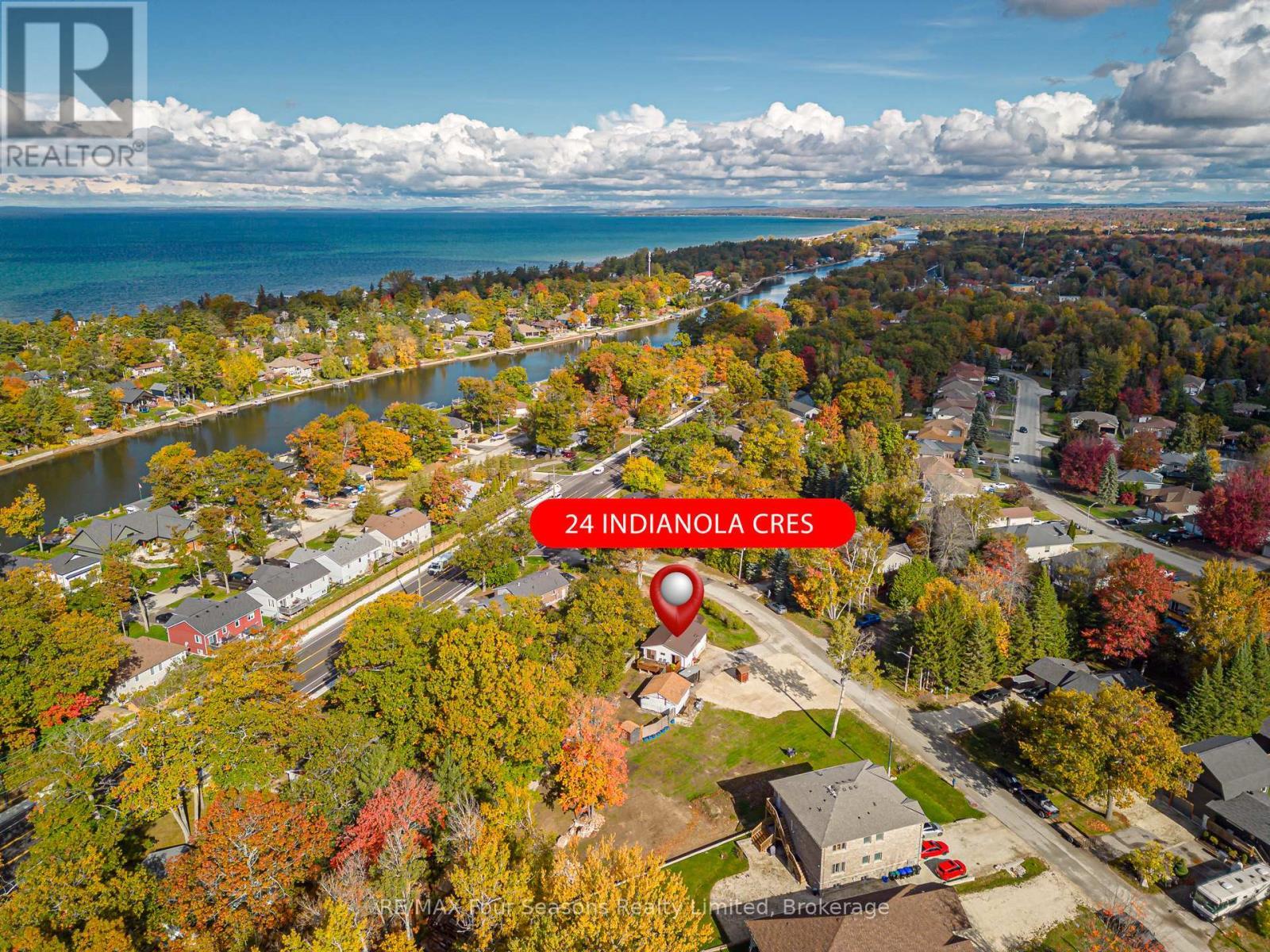 24 Indianola Crescent, Wasaga Beach, ON - Outdoor With Body Of Water With View
