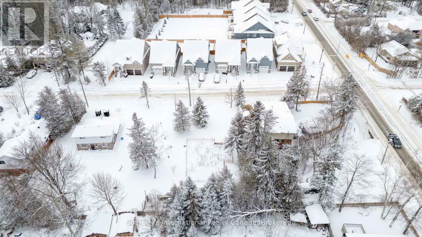 11 62Nd Street S, Wasaga Beach, ON