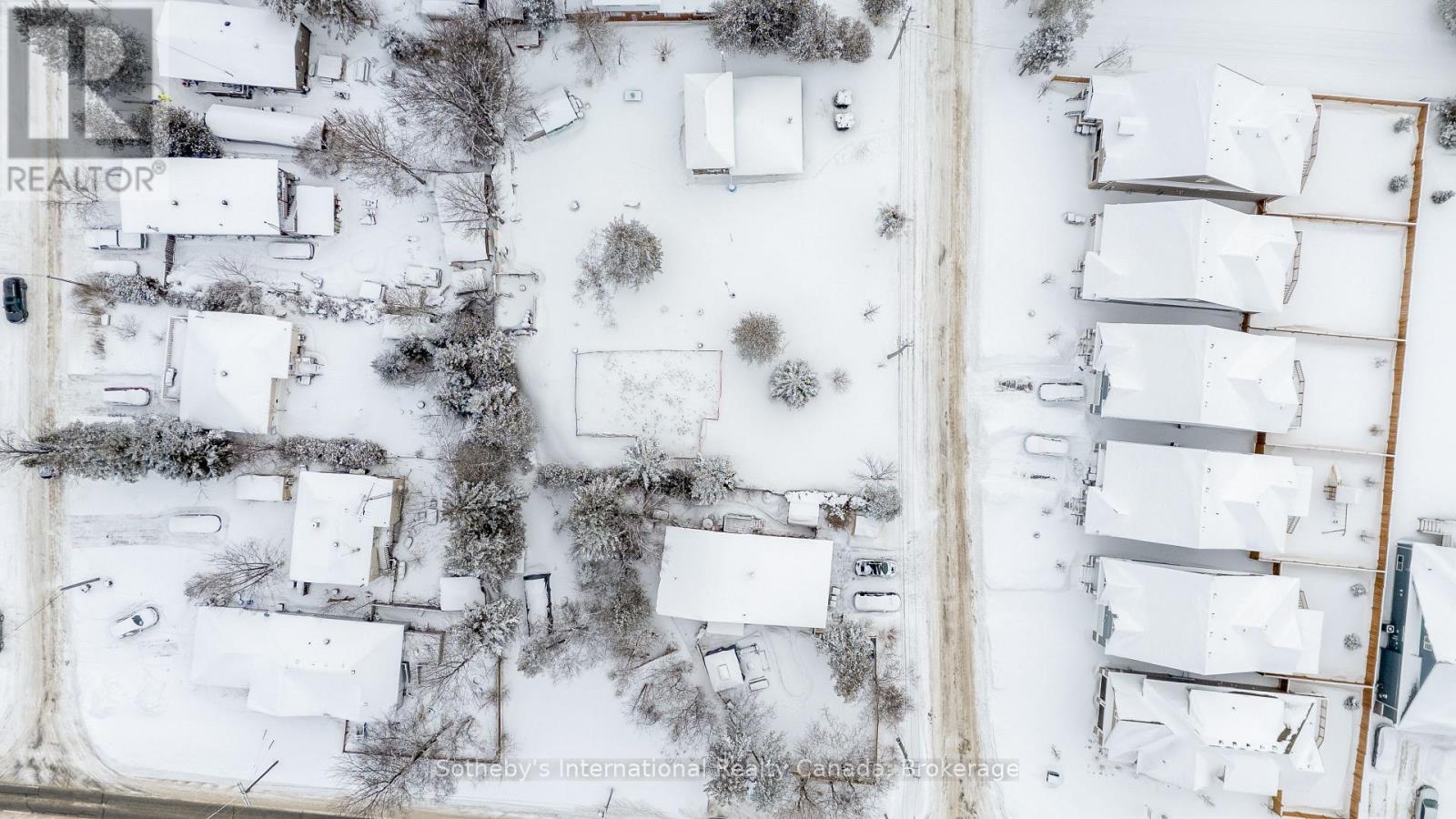 11 62Nd Street S, Wasaga Beach, ON