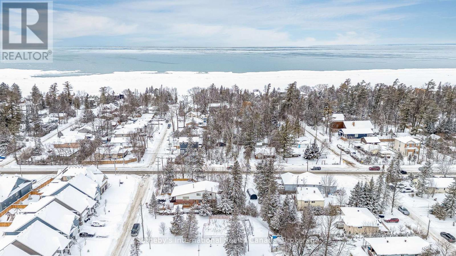 11 62Nd Street S, Wasaga Beach, ON