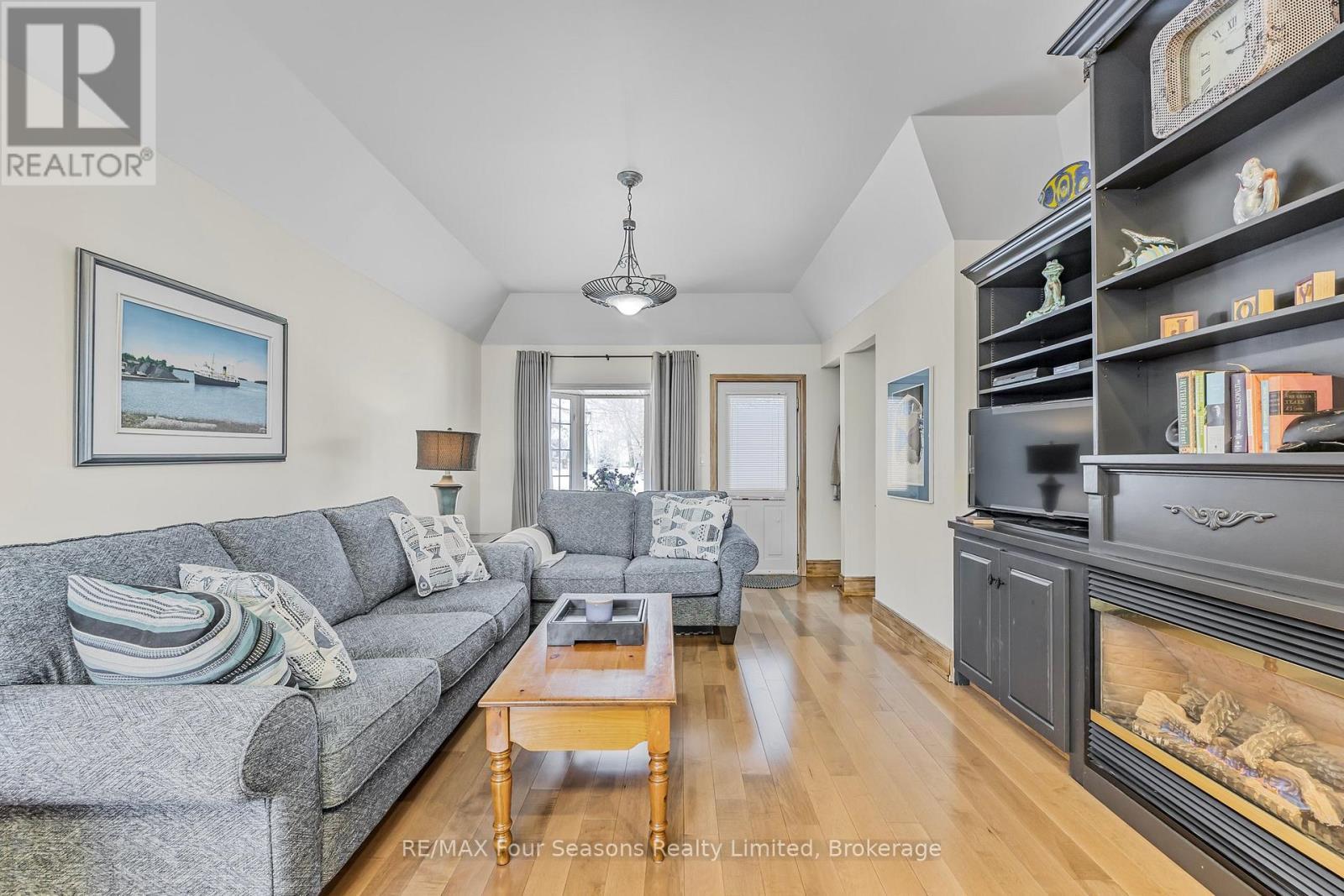 Suite - Main Floor Living Room to Front Door - 3 Sydenham Trail E, Clearview, ON - Indoor Photo Showing Living Room With Fireplace