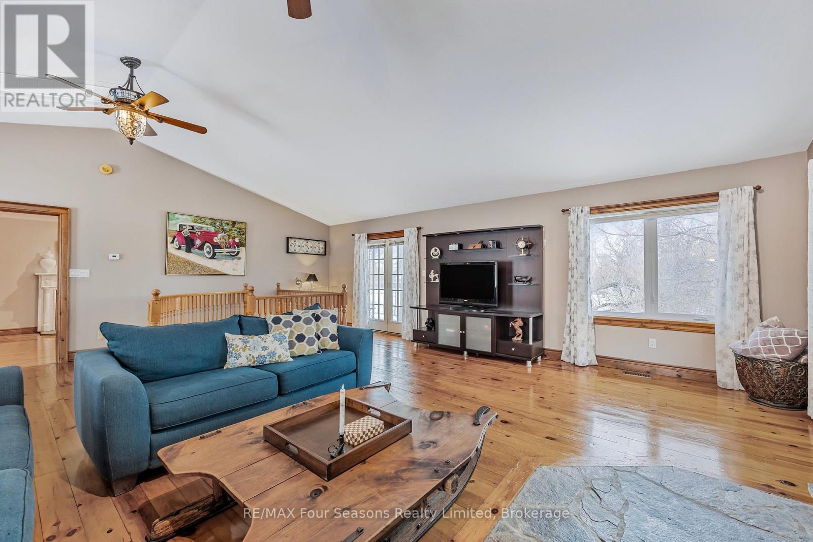 Upper Floor - Family Room with Walkout to Balcony - 3 Sydenham Trail E, Clearview, ON - Indoor Photo Showing Living Room