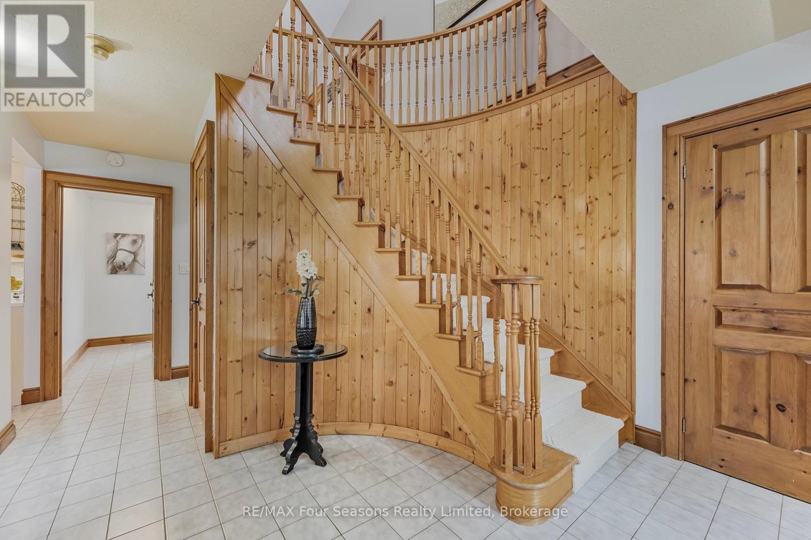 Sweeping Staircase from Foyer to 2nd floor - 3 Sydenham Trail E, Clearview, ON - Indoor Photo Showing Other Room