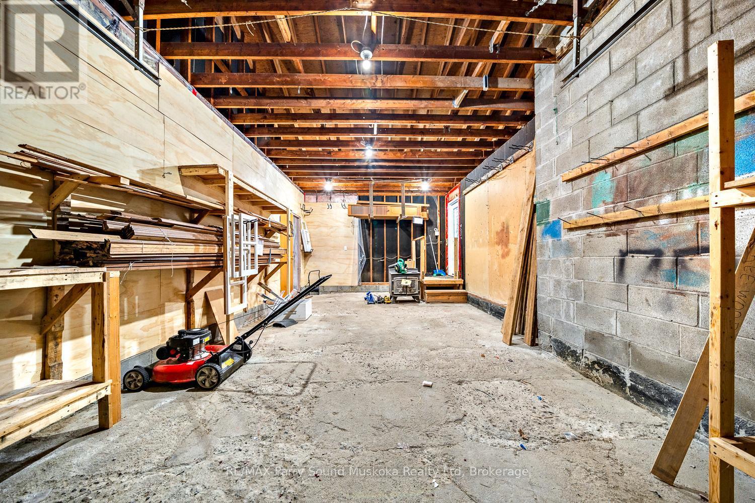 1 Old Carling Road, Carling, ON - Indoor Photo Showing Other Room