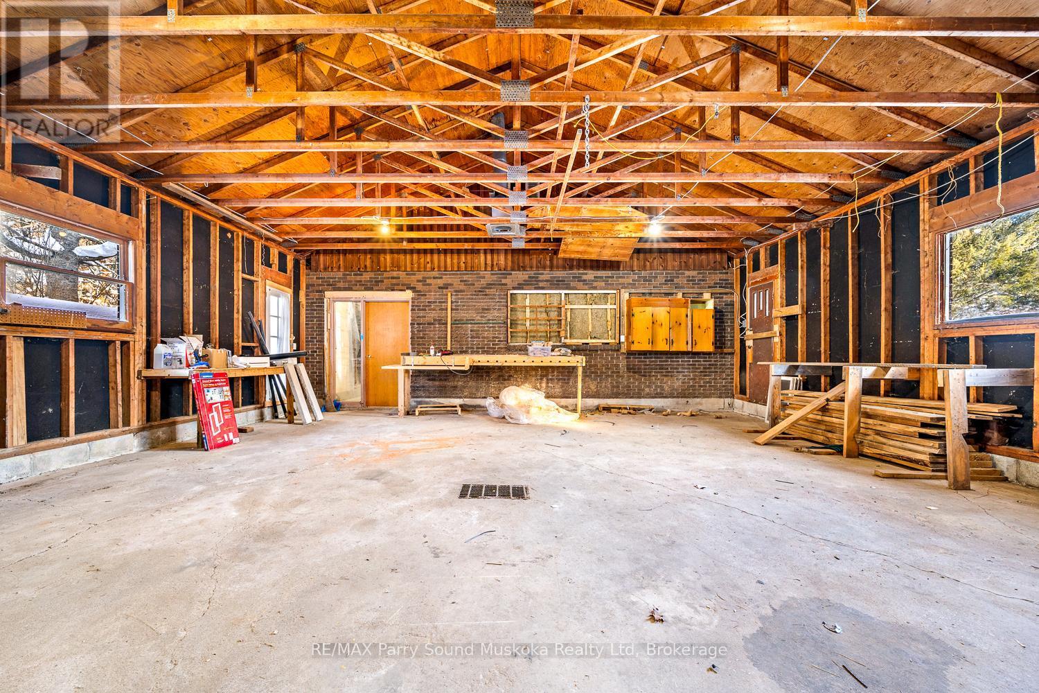 1 Old Carling Road, Carling, ON - Indoor