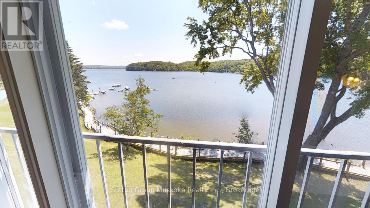 421 - 421 Bayshore - Deerhurst Drive, Huntsville (Chaffey), ON - With Body Of Water With View