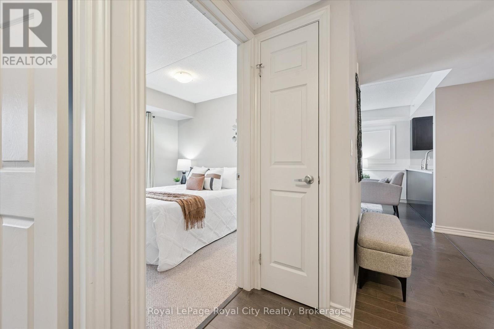 212 - 103 Westminster Crescent, Centre Wellington (Fergus), ON - Indoor Photo Showing Other Room