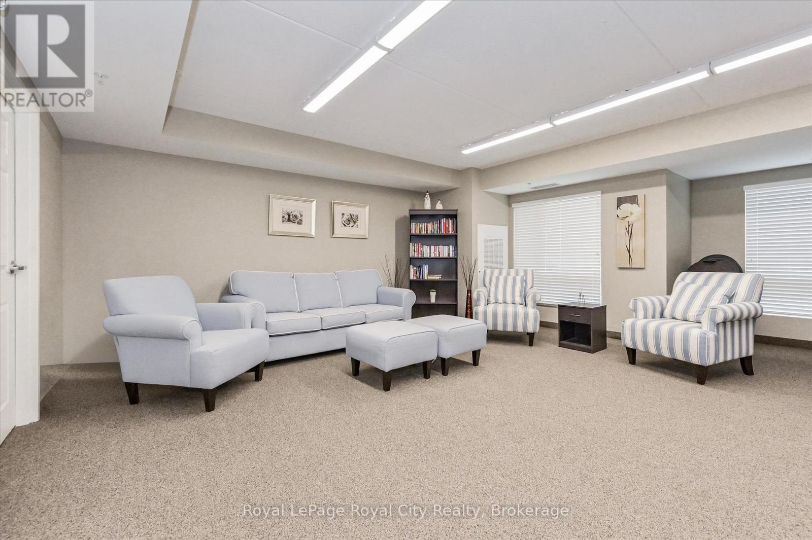 212 - 103 Westminster Crescent, Centre Wellington (Fergus), ON - Indoor