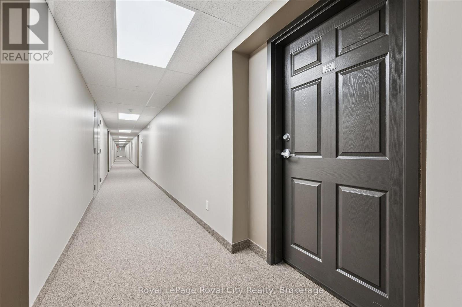 212 - 103 Westminster Crescent, Centre Wellington (Fergus), ON - Indoor Photo Showing Other Room