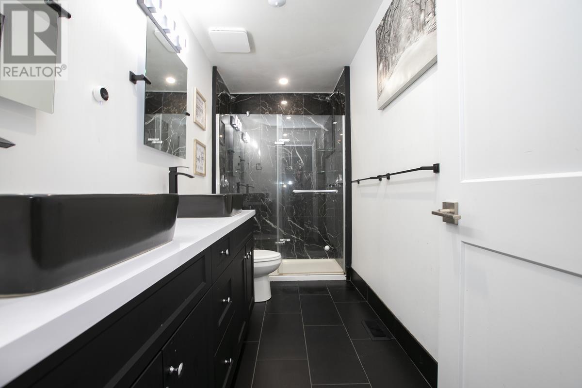 80 Trout Lake Rd, Heyden, ON - Indoor Photo Showing Other Room